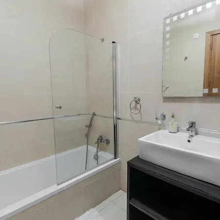 아파트 Amazing And Spacious W Side Sea View 세인트폴스베이