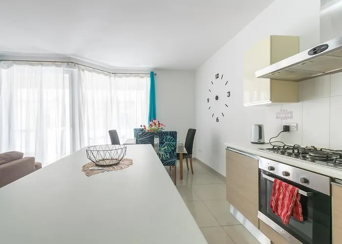 Apartament Amazing And Spacious W Side Sea View