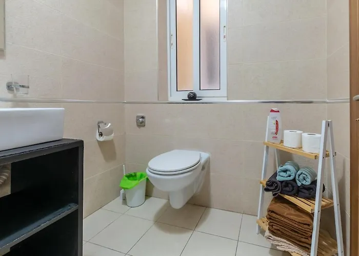 Amazing And Spacious W Side Sea View Apartament