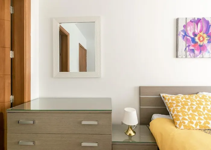 Amazing And Spacious W Side Sea View Apartament