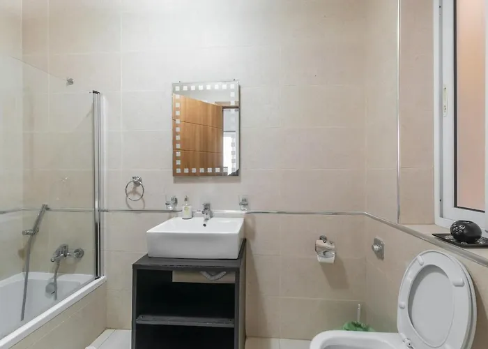 Amazing And Spacious W Side Sea View Apartament