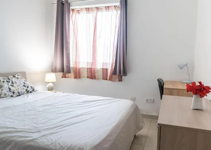 Amazing And Spacious W Side Sea View Apartament