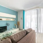 Amazing And Spacious W Side Sea View *