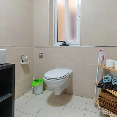 Amazing And Spacious W Side Sea View Apartment