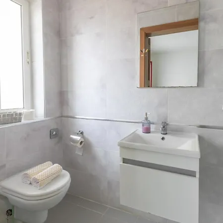 Amazing And Spacious W Side Sea View Apartamento *