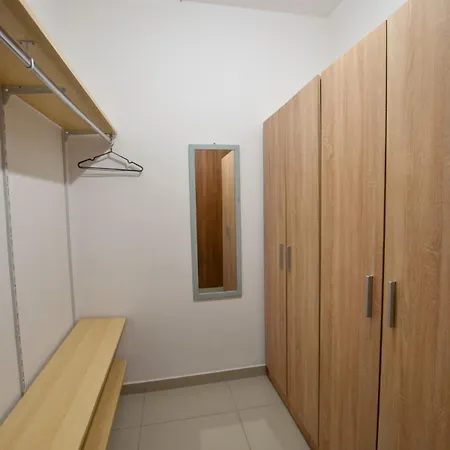 Apartment Amazing And Spacious W Side Sea View *