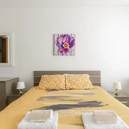 Amazing And Spacious W Side Sea View St. Paul's Bay