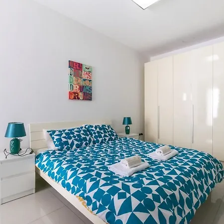 Amazing And Spacious W Side Sea View