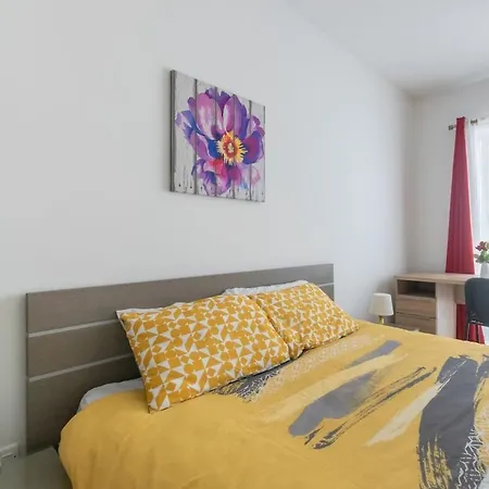 Amazing&spacious W Side Sea View